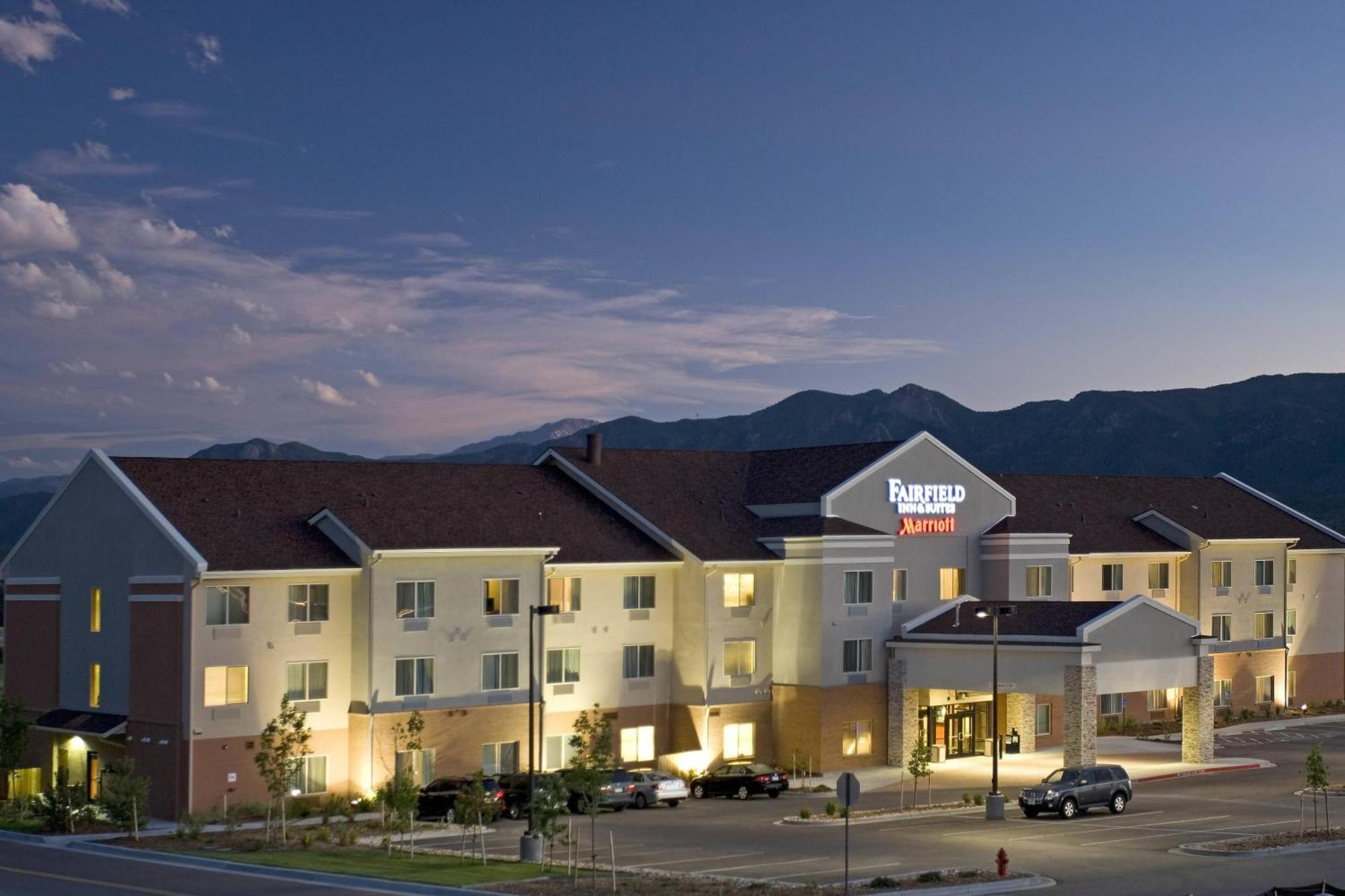 Fairfield Inn And Suites By Marriott Colorado Springs North Air Force Academy Gleneagle Экстерьер фото